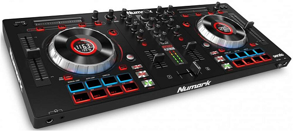 NUMARK MixTrack Platinum - DJ-контроллер