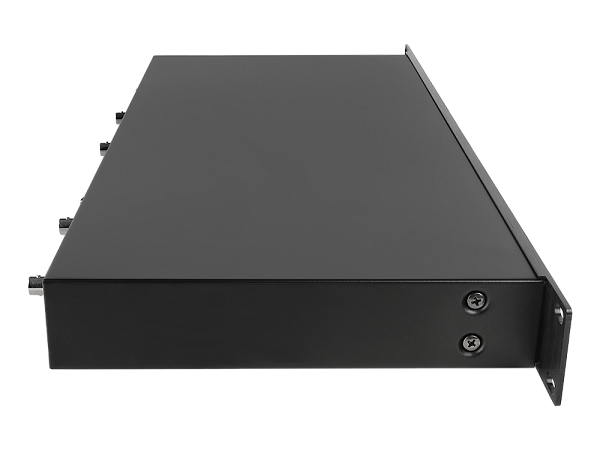 Микрофонная радиосистема Axelvox [DWS7000HT (FC Bundle)] UHF 710-726 MHz, 4 x 16 каналов,LCD дисплей, 4х ИК порт, 4 ручных микрофона, 4 силиконовых кольца