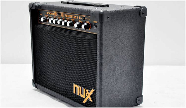 NUX Frontline-15 Цифровой гитарный комбоусилитель NUX Cherub.
