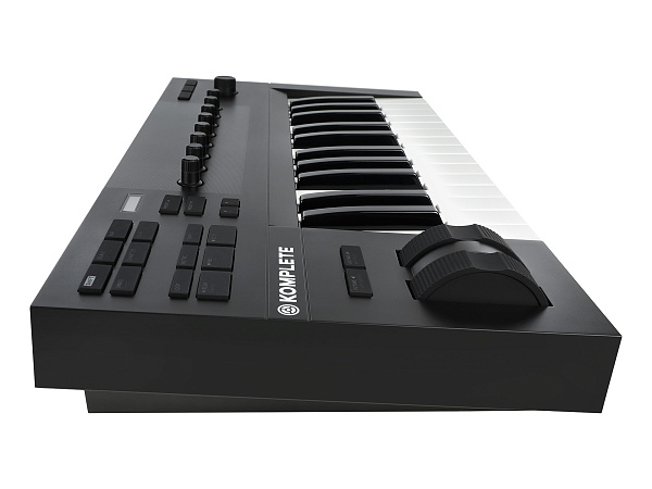 MIDI клавиатура [25230] Native Instruments [KOMPLETE KONTROL A25]  25 клавиш, полувзвешенная, 8 ручек управления, колеса высоты тона и модуляции, 4-позиционный энкодер, OLED-дисплей, TRS-вход для педали, USB-порт