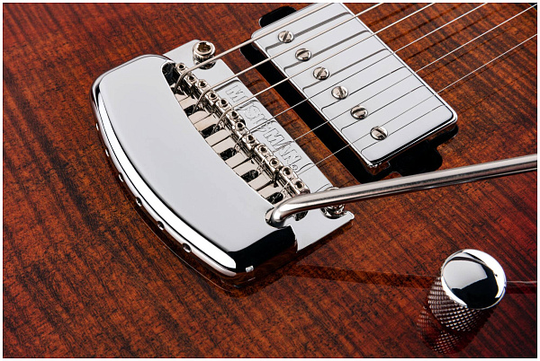 MUSIC MAN H81200 Sabre Bougie Flame - Электрогитара