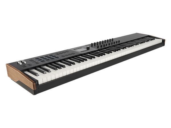 MIDI клавиатура [231642] Arturia [KeyLAB 88 MK3 Black] 88 клавиш, полновзвешенная с velocity&aftertouch, молоточковая механика Fatar