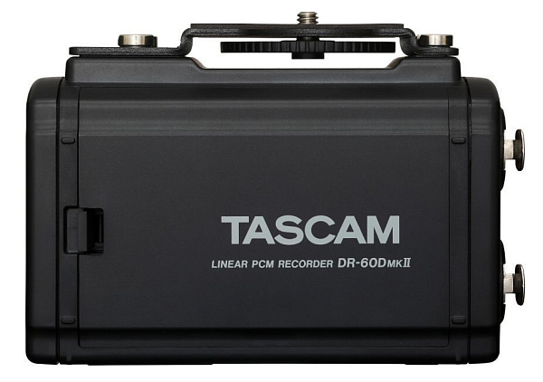 Рекордер мобильный [DR60DMK2] Tascam [DR-60DMK2] 4-х канальный, АЦП/ЦАП: 24 бит/96 кГц, 20-20000 Гц, THD: 0,02%, S/N: 92 дБ, 2xCombo XLR/TRS Jack, 2x1/8" mini Jack / 3x1/8" mini Jack, память: micro SD/SDHC, питание: 4 батареи АА, USB Mini-B