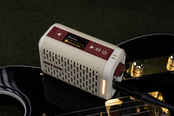 Моделирующий мини усилитель Hotone [Pulze Mini WH] с Bluetooth, цвет белый