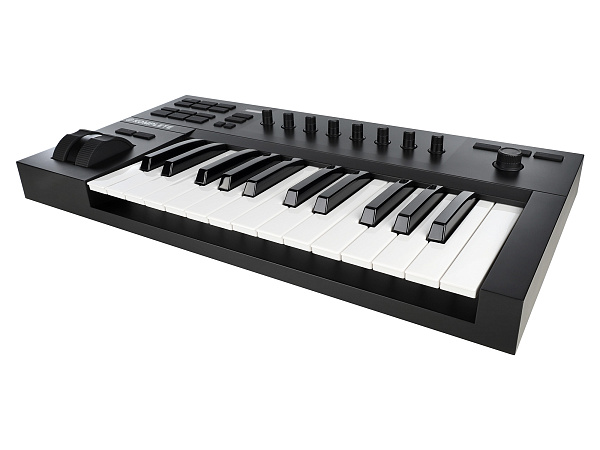 MIDI клавиатура [25230] Native Instruments [KOMPLETE KONTROL A25]  25 клавиш, полувзвешенная, 8 ручек управления, колеса высоты тона и модуляции, 4-позиционный энкодер, OLED-дисплей, TRS-вход для педали, USB-порт
