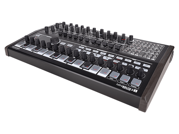 Синтезатор [531103] Arturia [MiniBrute 2S Noir] лимитированная серия MiniBrute 2S в уникальном дизайне.