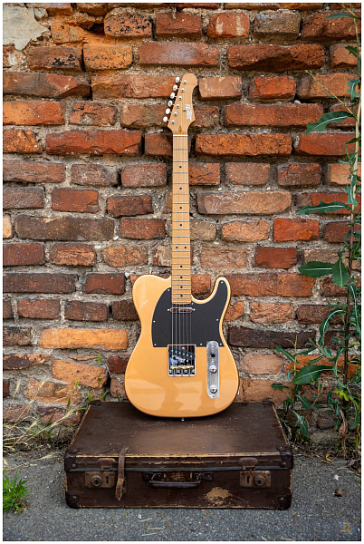 JET JT-30 Gold - Электрогитара шестиструнная