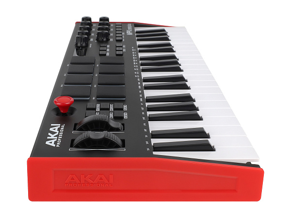 MIDI клавиатура [MPKMINIPLUS] AKAI [MPK Mini Plus] 37 мини-клавиш,  8 пэдов с RGB, 8 энкодеров, шаговый секвенсор, арпеджиатор, колесо pitch и modulation, OLED дисплей, выходы: CV/Gate: 3 x 1/8” Pitch/Gate/Mod, 1 x 1/8” CV Clock, вход: 1/8” CV Clock MIDI