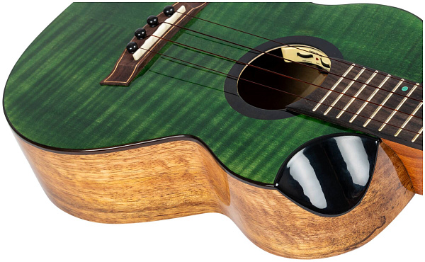 FLIGHT COMET TENOR EQ-A Green - Укулеле тенор