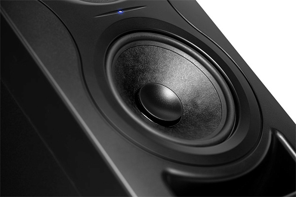 Акустическая система (студийный монитор) Kali Audio [IN-5] 160 Вт, НЧ 5", ВЧ 1", частотный диапазон: 47 Гц - 21 кГц