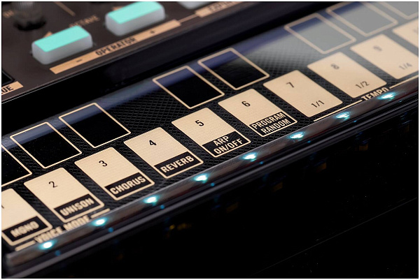 KORG Volca FM2 компактный цифровой FM-синтезатор