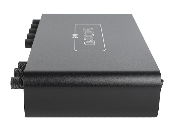 Аудиоинтерфейс USB [3160/3161] Motu [M6] АЦП/ЦАП: 24 бит/192 кГц, ЦАП ESS Sabre32 Ultra, дин. диапазон: 120 дБ, THD+N: -110 дБ, 4xCombo XLR/TRS, 2x1/4" TRS Jack входа / 4x1/4" TRS Jack выхода, 2x1/4" TRS Jack выхода для наушников, MIDI, USB-C