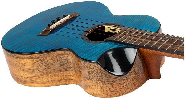 FLIGHT COMET TENOR EQ-A Blue - Укулеле тенор