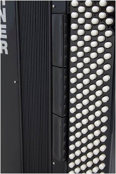 HOHNER Bravo III 120 red - Аккордеон 4/4