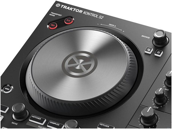 Native Instruments Traktor Kontrol S2 MK3 - 2-х канальный системный контроллер...