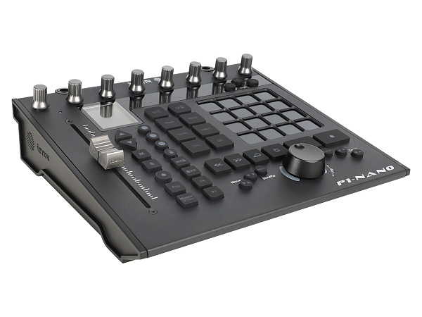 MIDI контроллер [110205A2016] Icon [P1 Nano] Компактный однофейдерный DAW контроллер,, 4-х дюймовый сенсорный дисплей, 8 двухфункциональных энкодеров, 12-сегментный светодиодный дисплей SMPTE, beat clock, Jog Wheel, функциональные кнопки, USB-C