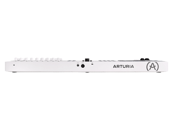 MIDI клавиатура [231521] Arturia [KeyLab Essential 49 mk3 White] 49 клавиш, LCD дисплей, 9 энкодеров, 8 пэдов, 9 фейдеров, 12 кнопок управления, колеса высоты тона и модуляции, 1/4" Jack вход для педали, MIDI выход, Type-C