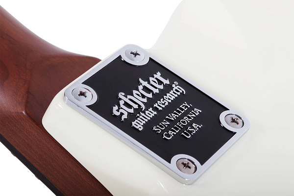 Электрогитара SCHECTER [NICK JOHNSTON PT A.SNOW] электрогитара 6-струнная, корпус: ольха, гриф: запеченый клен, накладка: черное дерево, 22 лада, цвет: Atomic Snow