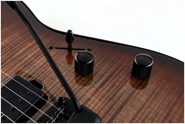 MUSIC MAN H81200 Sabre Cobra Flame - Электрогитара