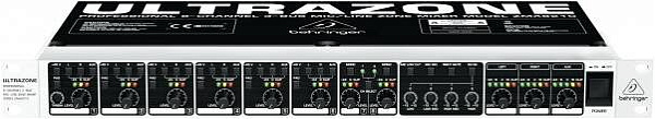 BEHRINGER ZMX8210 V2 - Микшерный пульт