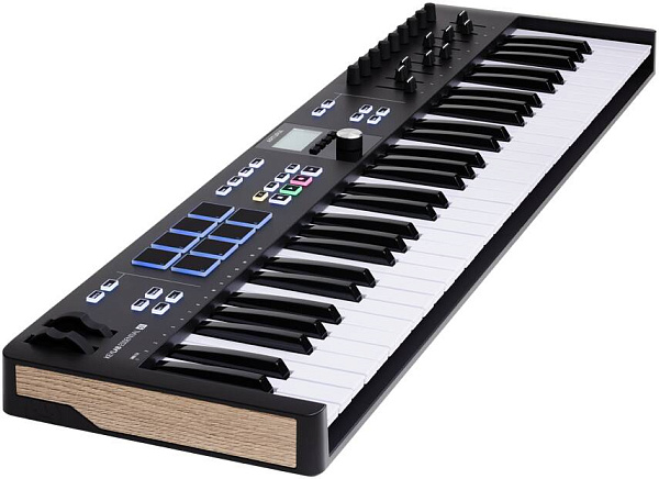 ARTURIA KeyLab Essential 61 mk3 Black - MIDI-клавиатура