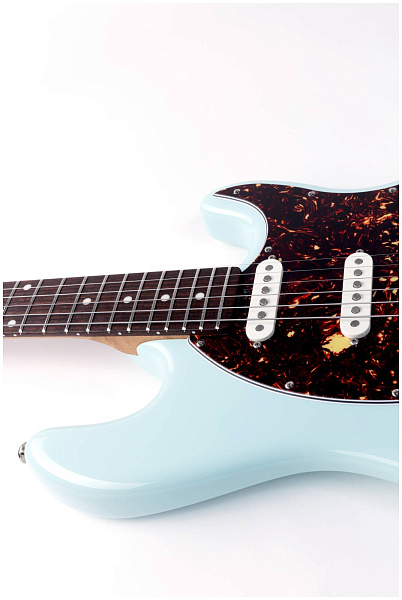 MUSIC MAN H80600 Cutlass RS HSS Powder Blue - Электрогитара
