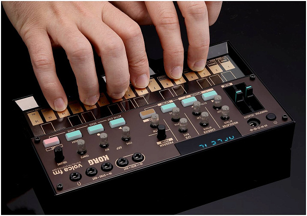 KORG Volca FM2 компактный цифровой FM-синтезатор