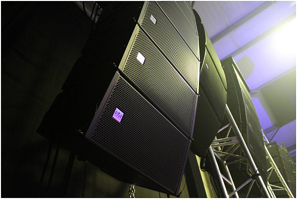 SVS AUDIOTECHNIK LA-26 Пассивная акустическая система линейного массива....