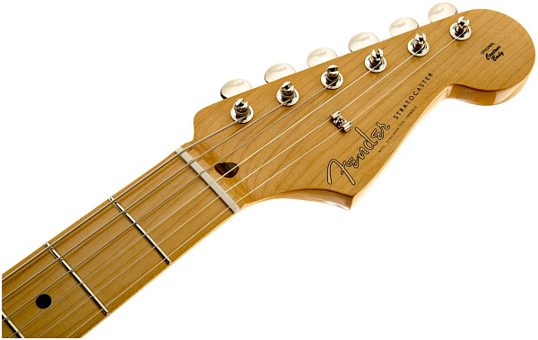 FENDER Classic Series '50s Stratocaster, Maple Fingerboard, Fiesta Red - Электрогитара