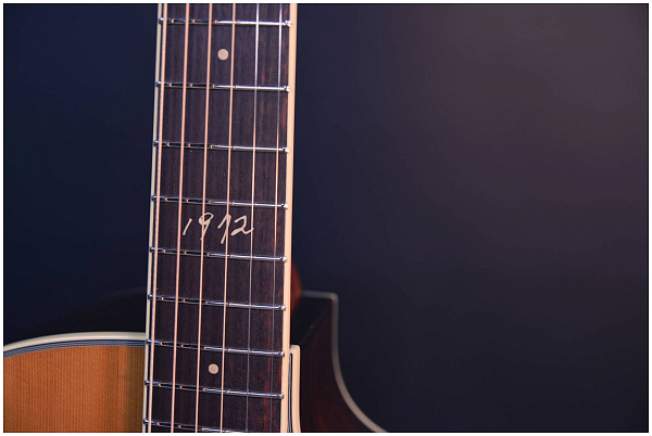 CRAFTER SungEum D-50th e VVS - Гитара электроакустическая шестиструнная