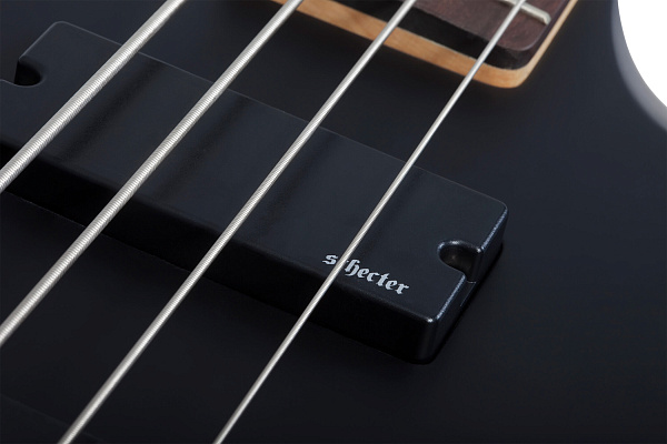 Бас-гитара SCHECTER [C-4 DELUXE SBK]  4-струнная, корпус: липа, гриф: клен, накладка: палисандр, 24 лада, цвет: Satin Black (SBK)