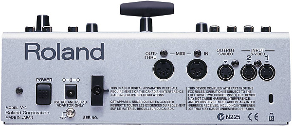 ROLAND V-4 - Видеомикшер