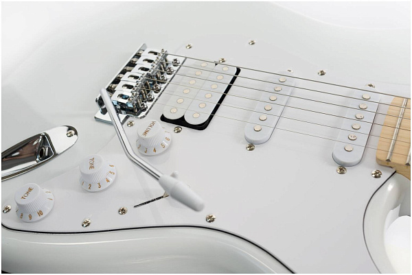 ROCKDALE DS-ST112-WH - Электрогитара
