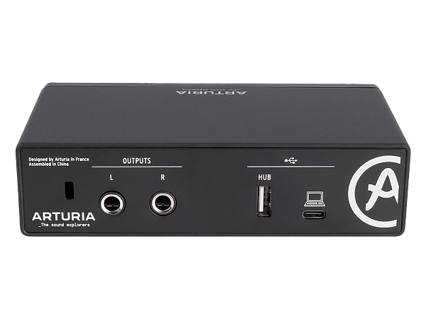 Аудиоинтерфейс USB [800101] Arturia [MiniFuse 1 Black] 24бит/192кГц, комбинированный разъем XLR и 6.3 мм для записи инструментов и вокала с фантомным питанием 48 В, выходы на монитор (L/R Jack), выход для наушников
