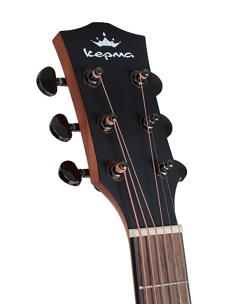 Трансакустическая гитара Kepma [A1CEPRO-K10PRO-BKM] Кол-во струн: 6, тип корпуса: аудиториум, верхняя дека: ель, корпус: сапеле, гриф: нато / окуме, накладка грифа: палисандр / венге, кол-во ладов: 20, мензура: 650 мм, звукосниматель K10PRO, цвет: черный