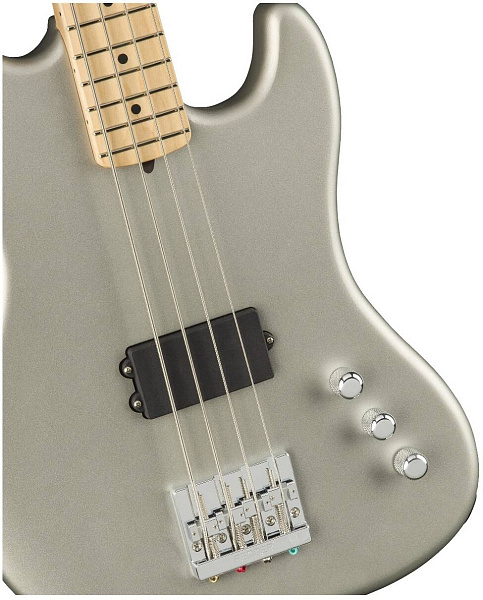 FENDER FLEA BASS II MN MATTE SLVR Бас-гитара, именная модель Фли (RHCP),...