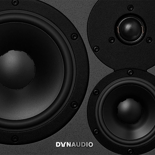 Акустическая система (студийный монитор) [954358] Dynaudio [Core 47 R] активная, 3-х полосная, ВЧ динамик 1.1", СЧ динамик 4", НЧ динамик 7", мощность: ВЧ/СЧ/НЧ 150/500/500 Вт, частоты: 41-24000 Гц, входы: XLR, AES3 XLR, BNC Word Clock, выходы: AES3 XLR