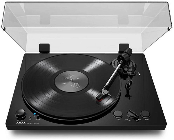 AKAI PRO BT100 - Виниловый проигрыватель