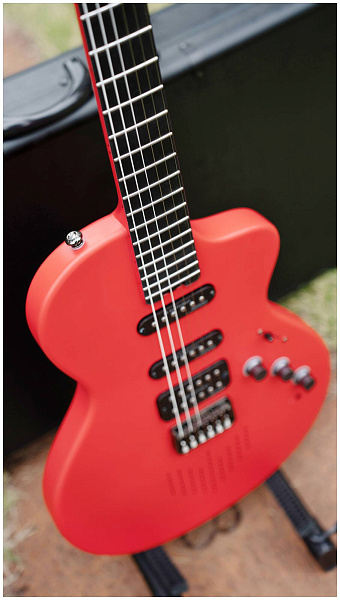 NATASHA SEEKER Imperial Red - Электрогитара смарт