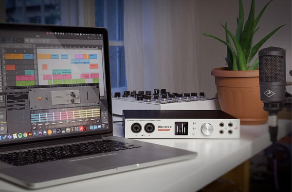 Микрофон Antelope Audio [Edge Solo] конденсаторный, диафрагма: 34 мм, кардиоида, 20 Гц - 20 кГц, уровень звукового давления: 116 дБ, соотношение сигнал-шум: 75 дБ (А), чувствительность: -32 дБ, 8 мВ/Па (+/-3 дБ), фантомное питание 48 В