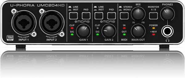 BEHRINGER UMC204 HD - Звуковая карта
