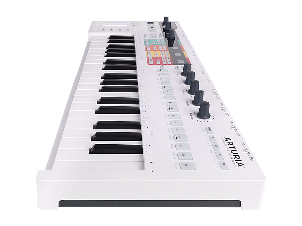 MIDI клавиатура [430211] Arturia [KeyStep Pro] 37 клавиш, 4-дорожечный секвенсор до 64 шагов, 4 группы разъемов для работы с аналоговым оборудованием и модулями, 24-частный секвенсор ударных, арпеджиатор, разъемы MIDI In/Out, Sync In/Out, CV/Gate Outs
