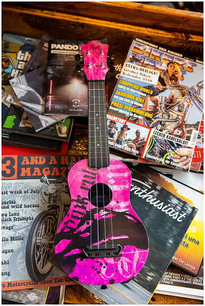 FLIGHT ULTRA S-40 Pink Rules - Укулеле сопрано