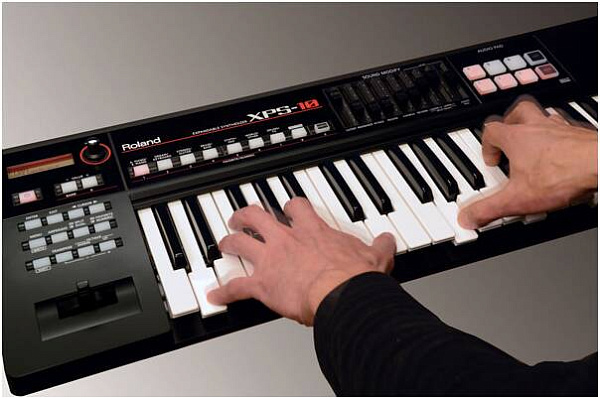 ROLAND XPS - Синтезатор