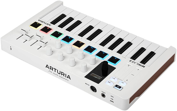 ARTURIA MiniLAB 3 - Синтезатор аналоговый